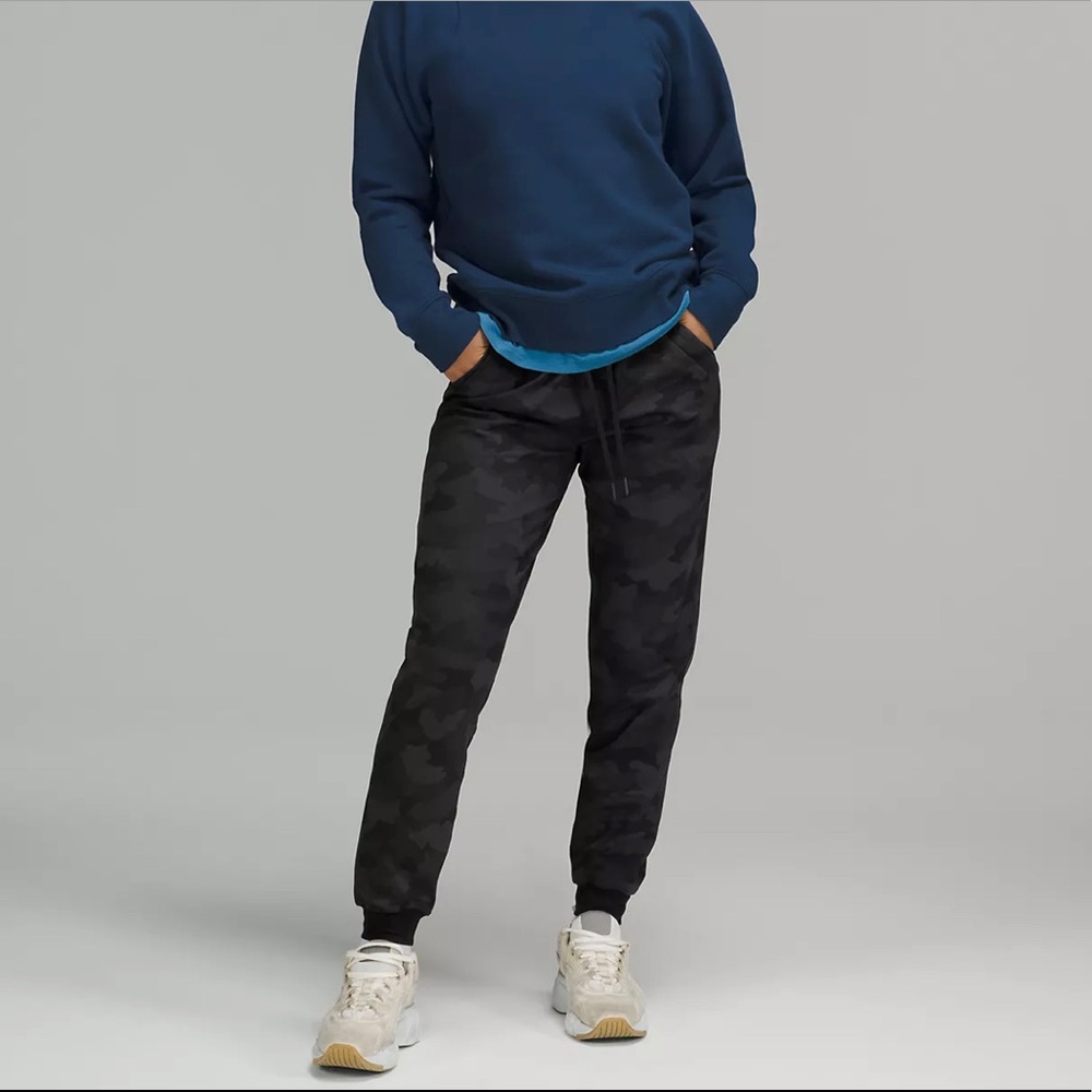 Lululemon Stretch High Rise jogger - Camo